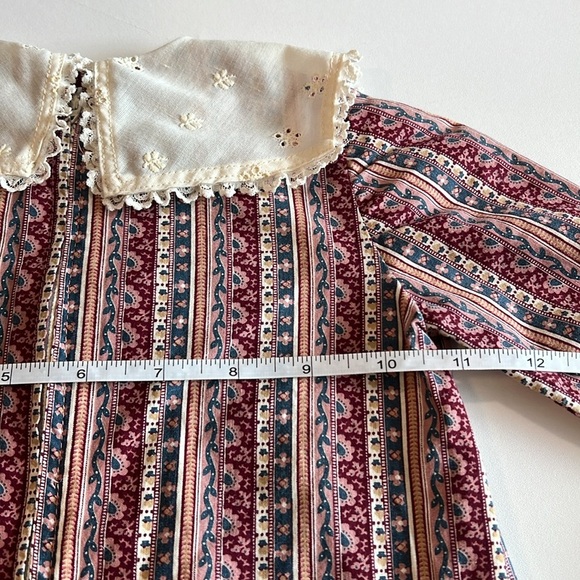 Striped Long Sleeve Baby Dress with Lace Collar - handmade - Picture 6 of 7